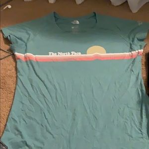 The North Face Large T-Shirt